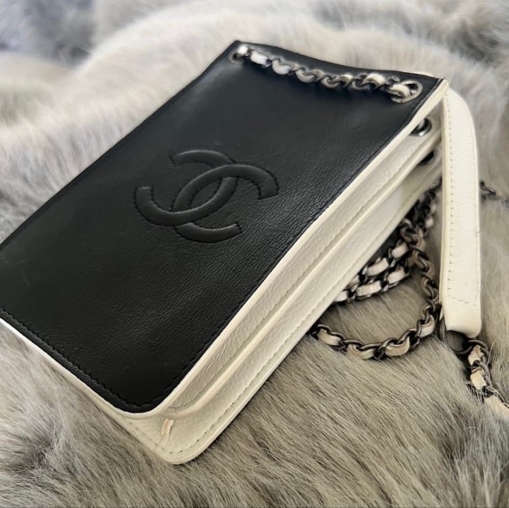 Chanel CC Crossbody Purse